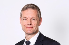 Reisebank AG: Stabwechsel im Vorstand der ReiseBank / Mit dem Einstieg von Dr. Tilmann Gerhards als Generalbevollmächtigter endet zugleich nach einem knappen Vierteljahrhundert das Vorstandsmandat von Horst Erler