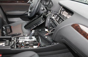 Polizeipräsidium Koblenz: POL-PPKO: Autos aufgebrochen - Täter haben es auf BMW-Ausstattungen abgesehen