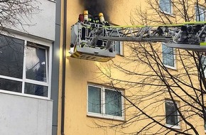 Feuerwehr München: FW-M: Apartment in Brand (Sendling)