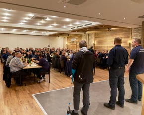 FW-OLL: Freiwillige Feuerwehren der Gemeinde Großenkneten absolvieren Einsatzübung rund um Erdgasaufbereitungsanlage