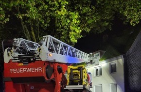 Feuerwehr Bochum: FW-BO: Feuer mit Menschenleben in Gefahr