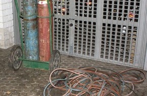Polizei Minden-Lübbecke: POL-MI: Einbruch in Reifenlager scheitert - Fotos der Tatmittel
