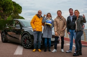 Nico Rosberg: ÜBER 100.000 EURO GESAMMELT: NICO ROSBERG SPENDET FÜR UKRAINE-FLÜCHTLINGE