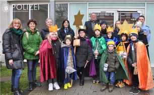 Polizeipräsidium Westpfalz: POL-PPWP: Sternsinger bringen Segen für die Polizei in der Westpfalz