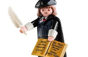Congress- und Tourismus-Zentrale Nürnberg: Reformations-Botschafter im Miniaturformat - Martin Luther als Spielfigur