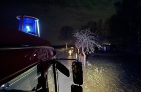 Freiwillige Feuerwehr Lage: FW Lage: Mehrere Einsätze aufgrund Sturm "Zoltan"