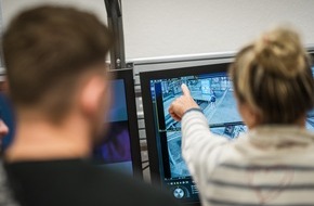 Bundespolizeiinspektion Bremen: BPOL-HB: Wegen schweren Raubüberfalls mit Messer gesucht - Bundespolizeifahnder nehmen per U-Haftbefehl gesuchten Letten in Bremen fest