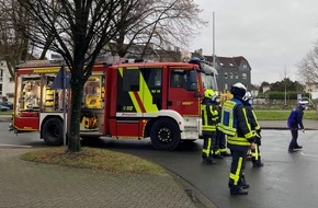 Feuerwehr Schwelm: FW-EN: Schwerer Verkehrsunfall Blücherstr. / Potthoffstr.
