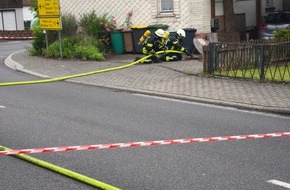 Feuerwehren VG Westerburg: FW VG Westerburg: +++ Presseabschlussmeldung +++ Umfangreicher Feuerwehreinsatz in Langenhahn nach Gasaustritt aus Fl&uuml;ssiggastank