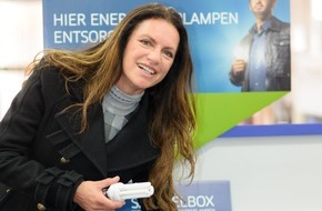 Lightcycle Retourlogistik und Service GmbH: Christine Neubauer weiß Bescheid: Ausgediente Lampen gehören nicht in den Hausmüll