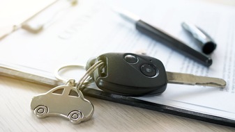 ADAC SE: Was Wechselwillige wissen sollten / Tipps der ADAC Autoversicherung