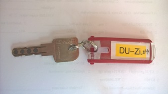 Polizeiinspektion Northeim: POL-NOM: Wem gehört der Schlüssel - Polizei bittet um Hinweise -
