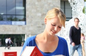 Verlag C.H.Beck: Aufgeklappt! Bücher mit Stil! (BILD)