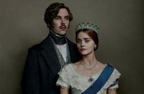 Sky Deutschland: Opulentes Weihnachtsprogramm:Die dritten Staffeln "Victoria" und "Die Medici" ab 23. Dezember exklusiv auf Sky 1