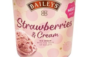 DMK Eis GmbH: Sommer, Sonne, Strawberry - so schmeckt Baileys® Eis Strawberries & Cream / Die neue Premium Eiscreme mit typischem Baileys-Likörgeschmack bringt den Sommer nach Hause