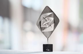 ZDF: Grimme-Preis: ZDF-Familie erhält fünf Auszeichnungen / Besondere Ehrung des Grimme-Preisstifters an das ZDF-Team von "heute – in Europa"