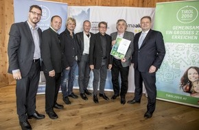 For Friends Hotel GmbH: *****For Friends Hotel in Mösern erhält Auszeichnung als "klimaaktives Gebäude" - BILD