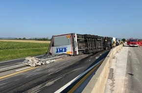 Polizeidirektion Landau: POL-PDLD: Sattelschlepper umgekippt