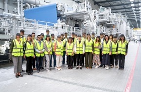 Koehler Group: Abgeordnete des Europäischen Parlaments zu Besuch bei Koehler Paper: Energiepreise im Mittelpunkt der Gespräche