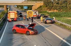 Freiwillige Feuerwehr Frankenthal: FW Frankenthal: Sechs Verletzte bei zwei aufeinanderfolgenden Verkehrsunfällen