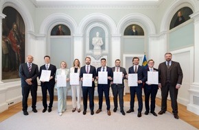 F&uuml;rstentum Liechtenstein: Rechtsanwaltsdiplome feierlich &uuml;berreicht