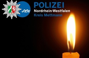 Polizei Mettmann: POL-ME: Erstmeldung - Tödlicher Verkehrsunfall - Velbert - 2103160