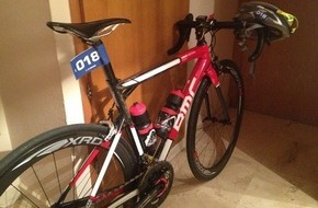 Polizeipräsidium Südhessen: POL-DA: Darmstadt: Auffälliges rot-weißes Triathlon-Rennrad gestohlen