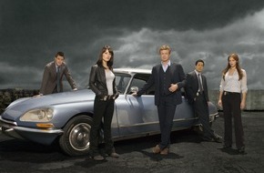 SAT.1: SAT.1-Serienpower am Crime-Sonntag: brandneue Staffel von "Navy CIS" und "The Mentalist", ab 28. Februar 2010.