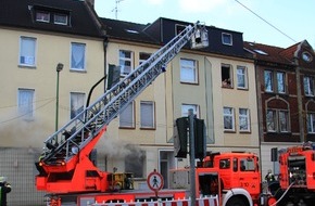 Feuerwehr Essen: FW-E: Wohnungsbrand in Altenessen, 61jährige Frau mit Rauchgasvergiftung