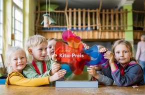 Deutsche Kinder- und Jugendstiftung GmbH: Das sind die Nominierten des Deutschen Kita-Preises 2023 / 25 Kitas und 15 lokale Bündnisse aus 13 Bundesländern dabei