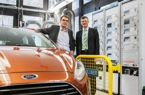Ford-Werke GmbH: Ford spendet Abgasmessanlage an Fachhochschule Köln (FOTO)