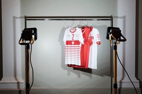 Dressed to Win. Neue Sonderausstellung anlässlich der WEURO im Textilmuseum St.Gallen