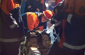 Freiwillige Feuerwehr Bedburg-Hau: FW-KLE: Junge Bedburg-Hauer Feuerwehrleute zeigten ihr Können: Sieben Einsätze in 24 Stunden