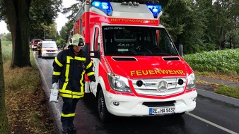 Feuerwehr Dorsten: FW-Dorsten: Verkehrsunfall auf der Rhader Straße forderte zwei verletzte Menschen