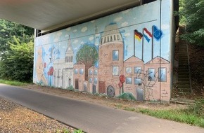 Kreispolizeibehörde Kleve: POL-KLE: Kranenburg - Gegenstände mit Farbe besprüht und Verkehrsschilder entwendet: Gemeinde setzt Belohnung aus