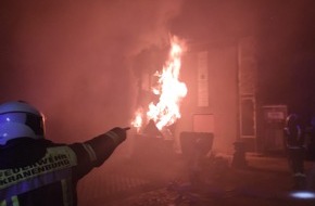 Freiwillige Feuerwehr Kranenburg: FW Kranenburg: Einbruch in Feuerwache und zwei Gebäudebrände
