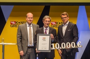 HUK-COBURG: auto motor und sport und HUK-COBURG zeichnen Initiative "German Road Safety" aus