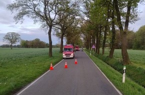 Feuerwehr Schermbeck: FW-Schermbeck: Sturmschaden Dämmerwalder Strasse