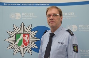 Kreispolizeibehörde Viersen: POL-VIE: Viersen-Dülken: Bezirksdienstbeamter Wolfgang Vagts geht in Ruhestand - und übergibt Schlüssel an Thomas Falkensteiner