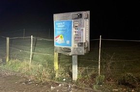 Polizei Aachen: POL-AC: Zigarettenautomat im Nordkreis gesprengt - Täter flüchtet (Korrektur des Datums)