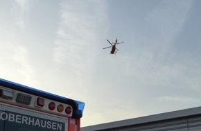 Feuerwehr Oberhausen: FW-OB: Schwerer Verkehrsunfall auf der Hermann-Albertz-Straße