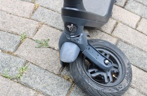 Polizei Minden-L&uuml;bbecke: POL-MI: Zwei Verkehrsunf&auml;lle mit E-Scootern im Kreis Minden-L&uuml;bbecke - Polizei sucht wichtige Zeugen