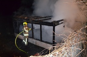 Feuerwehr Stolberg: FW-Stolberg: Brand einer Gartenlaube