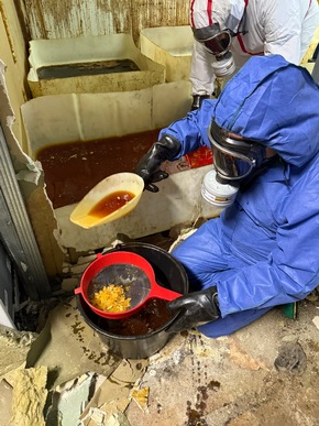 ZOLL-BB: Gemeinsame Pressemitteilung Zollfahndung deckt Drogenlabor auf