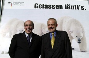 Deutscher Verkehrssicherheitsrat e.V.: Mehr Verkehrssicherheit im Straßenverkehr / Vorstellung des neuen Verkehrssicherheitsprogramms 2001