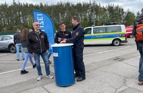 Polizeidirektion Kaiserslautern: POL-PDKL: Gelungenes Opel Kadett "C" Treffen