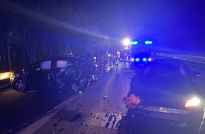 Feuerwehr Bremerhaven: FW Bremerhaven: Verkehrsunfall auf der BAB 27 mit vielen Verletzten