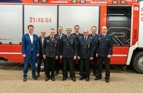 Feuerwehr Flotwedel: FW Flotwedel: Jahreshauptversammlung der Ortsfeuerwehr Eicklingen / Beförderungen, Ehrungen und positive Mitgliederentwicklung