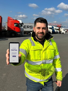 Digitale Trucker-Abfertigung mit der CONROO APP nun auch am EUROKOMBI Terminal möglich – Damit ist diese bereits an 4 Standorten in Hamburg verfügbar