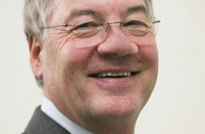 news aktuell (Schweiz) AG: Ehemaliger DGAP-Chef Reinhold Röhrig verstärkt news aktuell